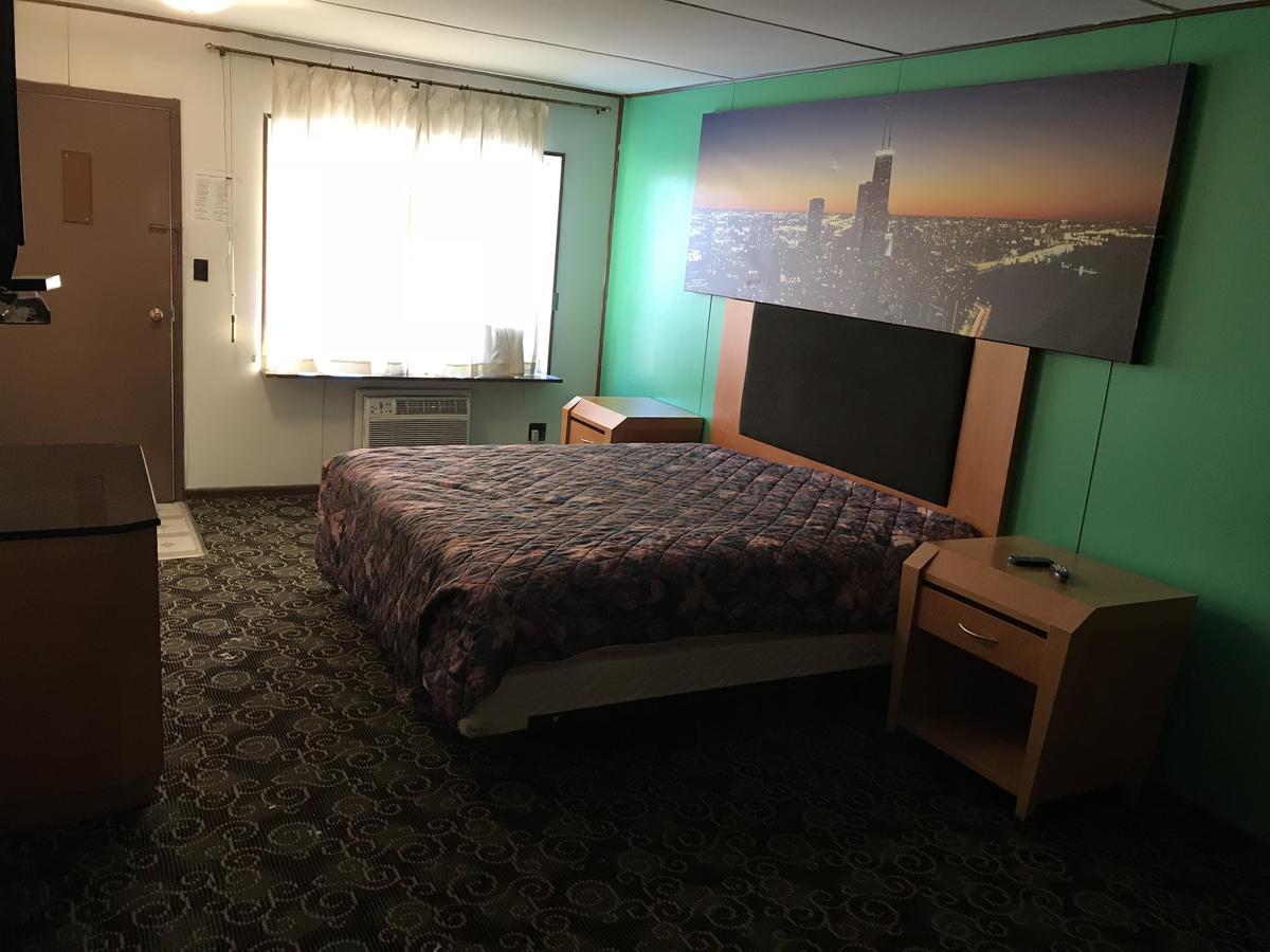Fiesta Motel Pontiac Extérieur photo