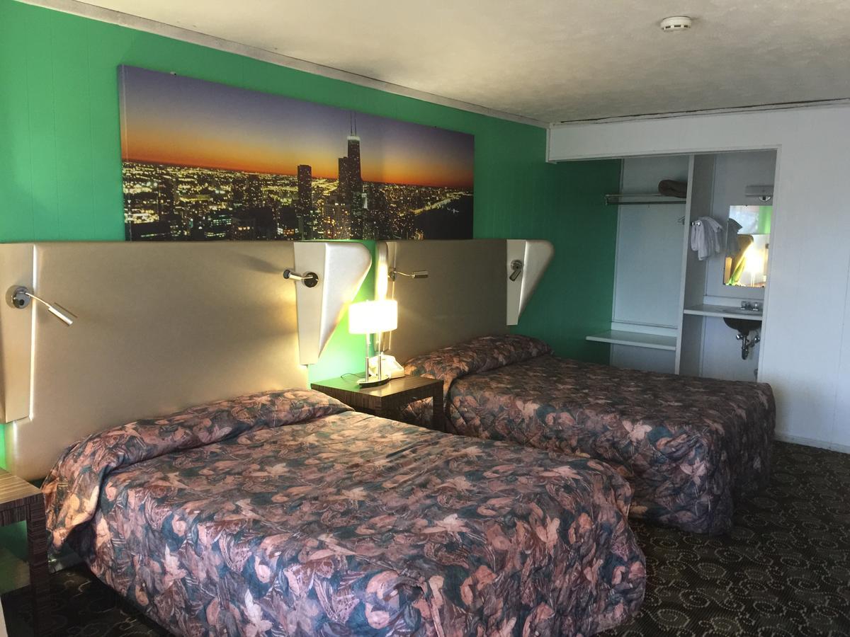Fiesta Motel Pontiac Extérieur photo